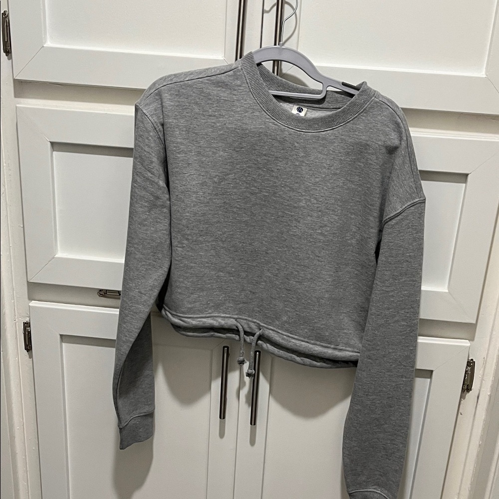 Gray Cropped Sweatshirt